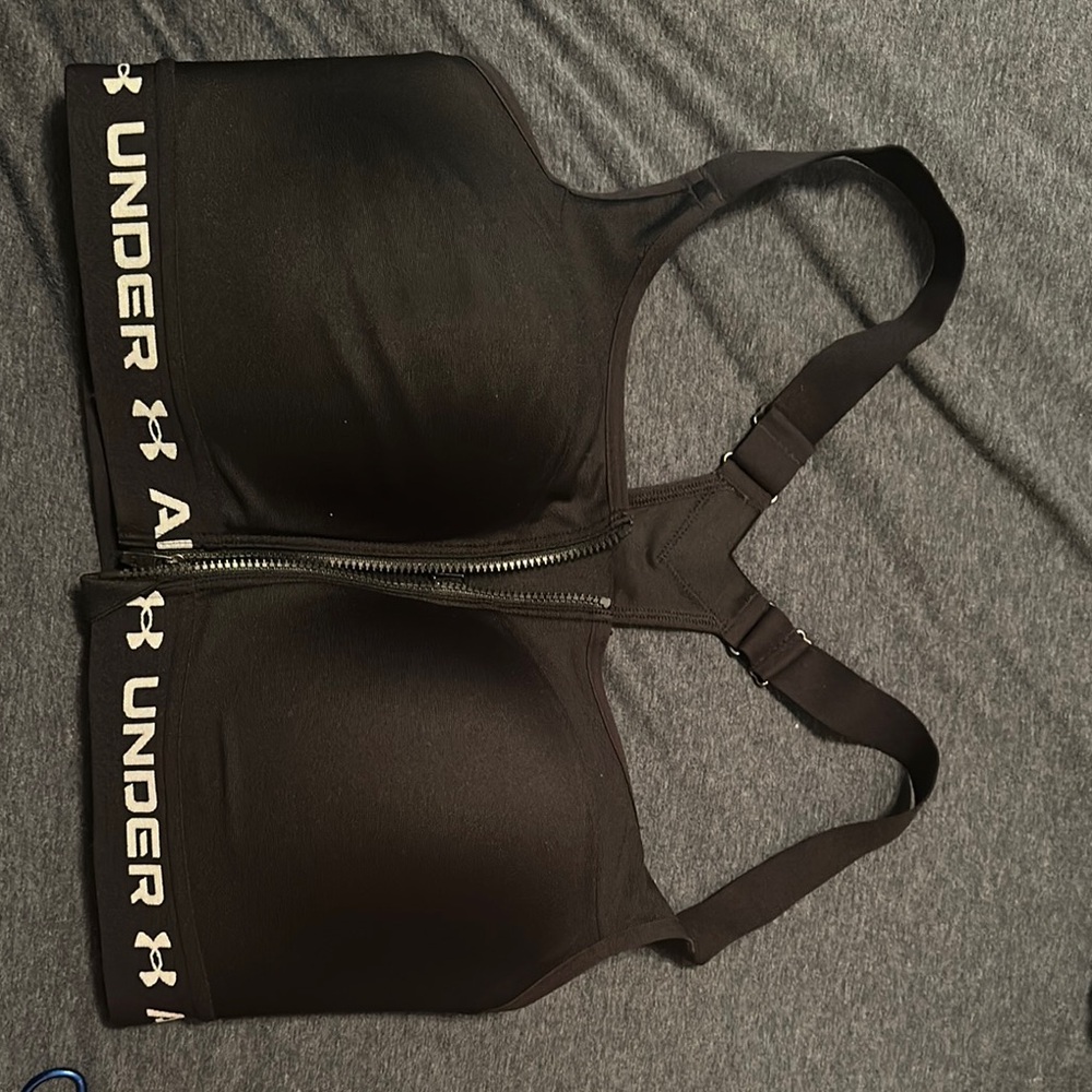 Under Armour Black Performance Sports Bra